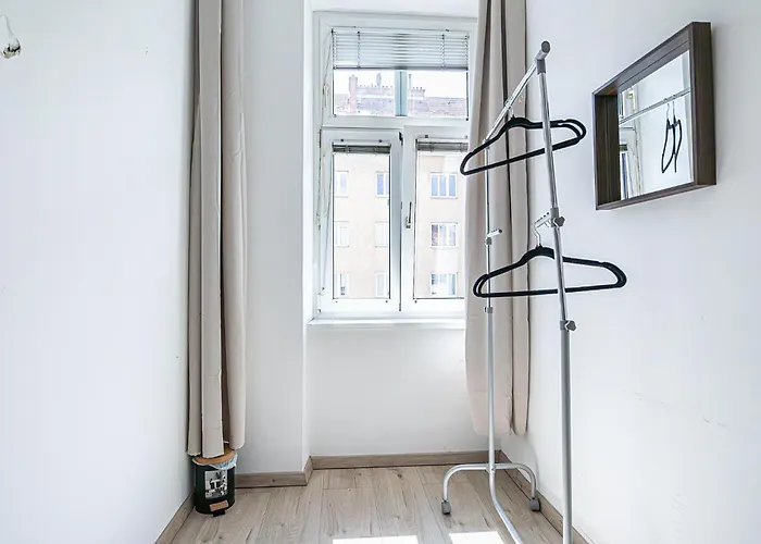Budget-friendly 15 Min From
