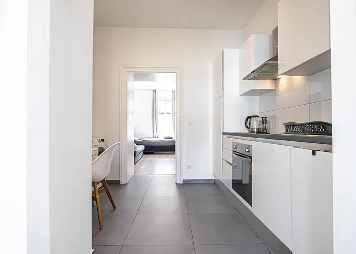 Budget-friendly 15 Min From *